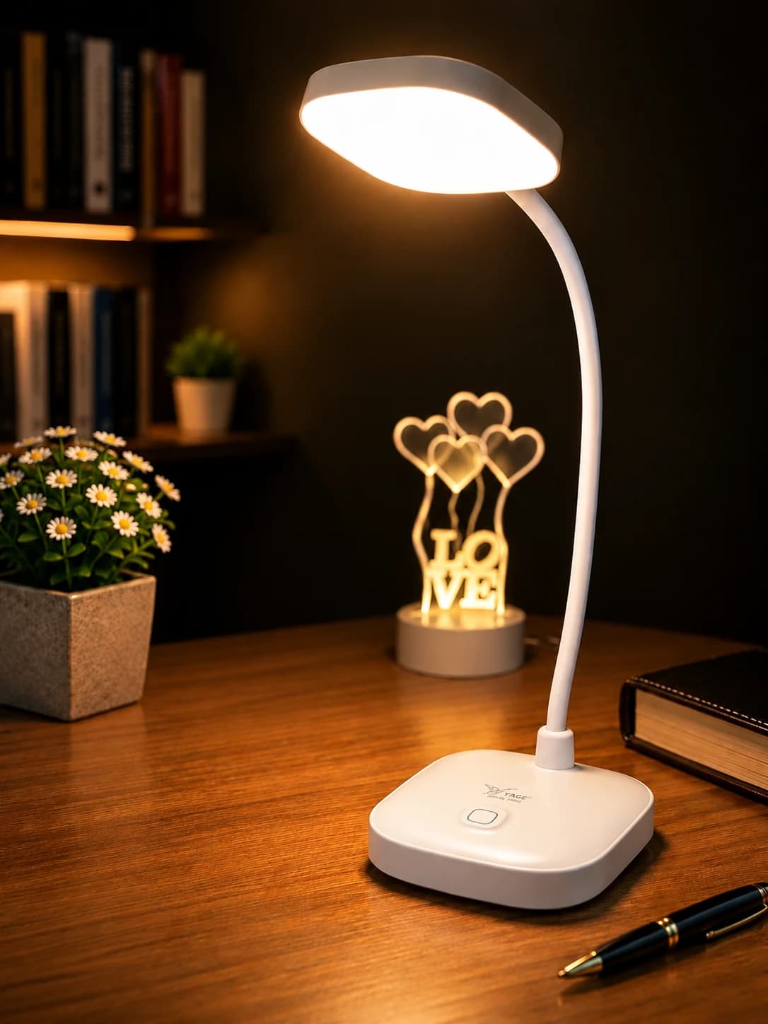 Table lamp